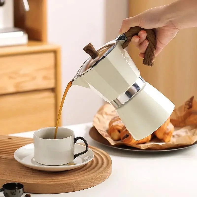 Cafeteira Moka de Alumínio com Cabo de Madeira para Café Espresso Lenogue