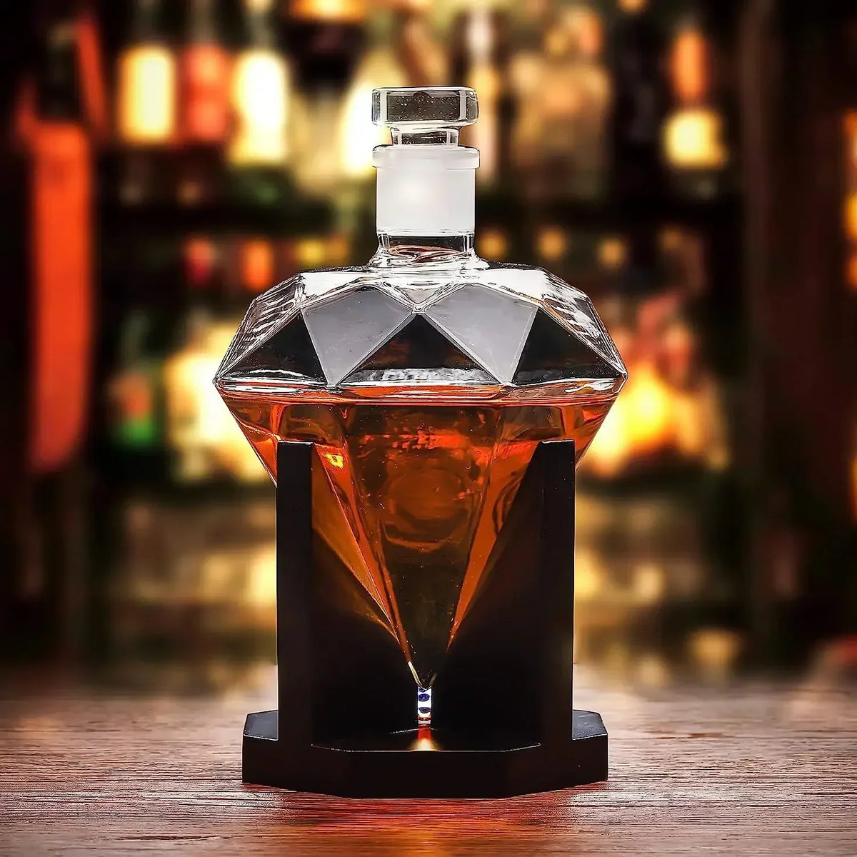 Decanter de Vidro em Formato Diamante com Suporte de Madeira Lenogue Transparente