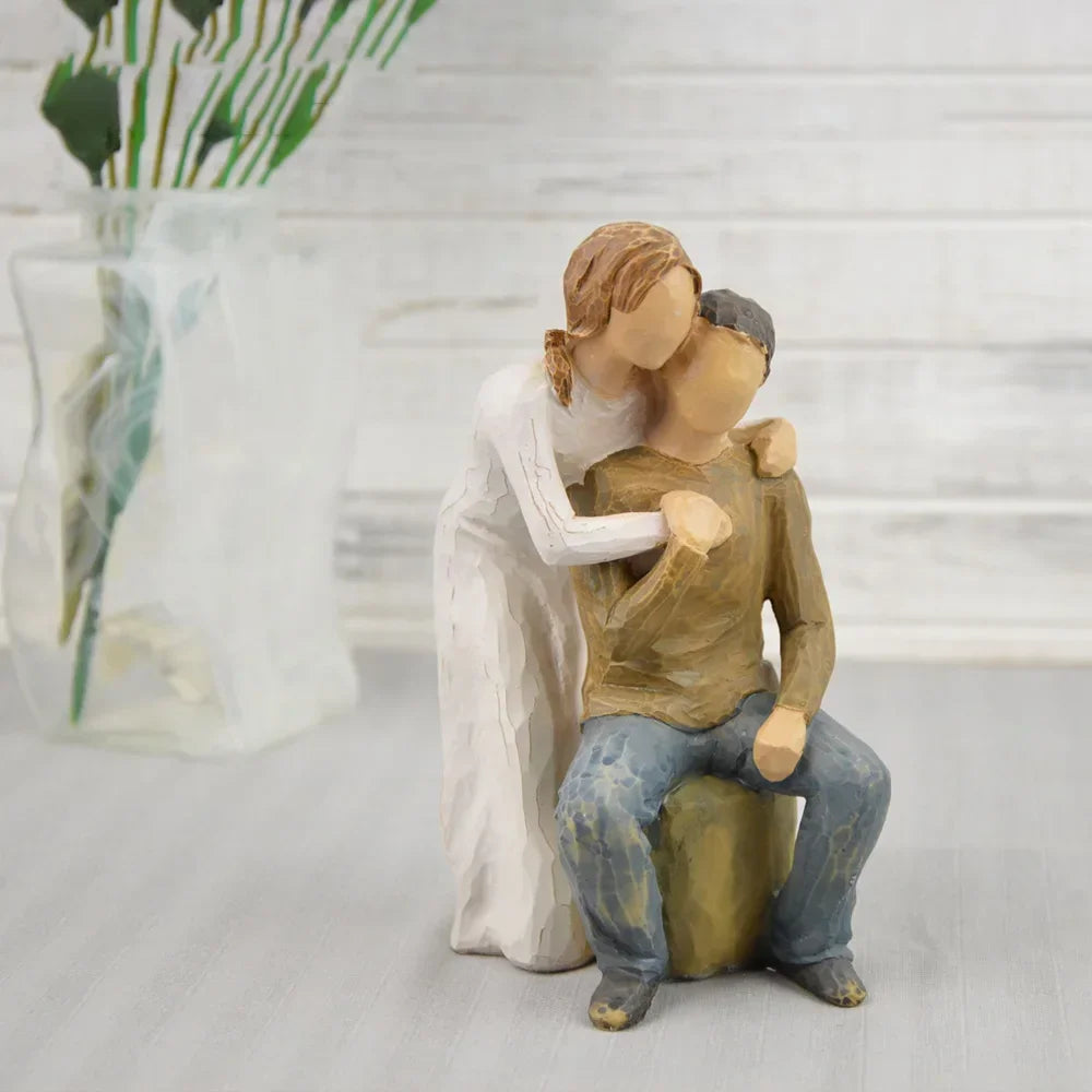 Escultura Casal em Resina para Sala Lenogue