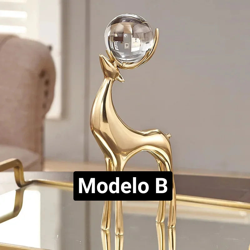 Escultura de Cervo Dourado com Bola de Cristal para Sala e Escritório Lenogue Mod. B