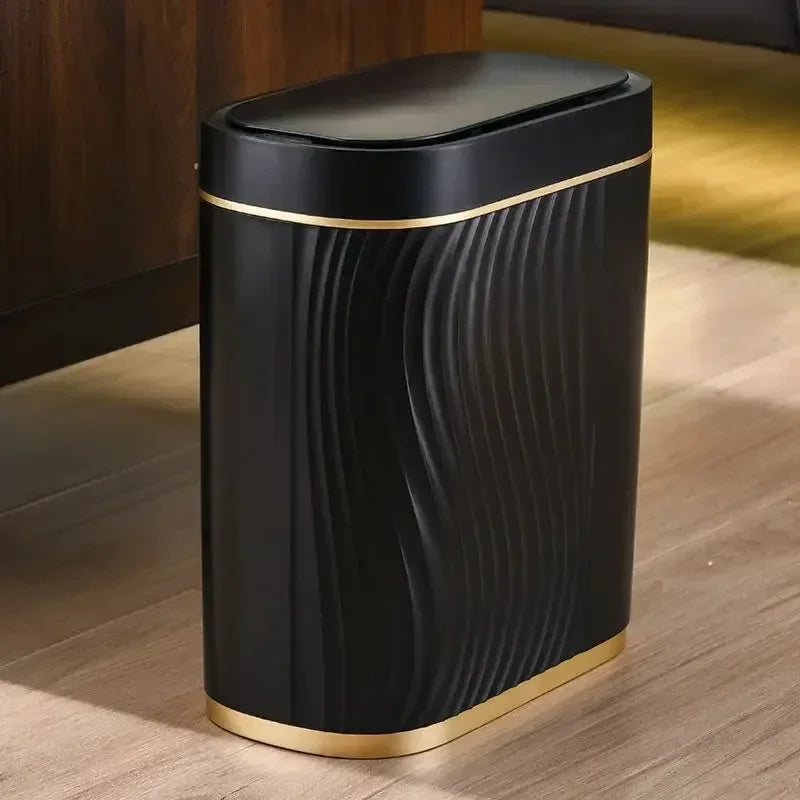 Lixeira Inteligente com Sensor de Movimento e Tampa Automática Lenogue Preto Dourado