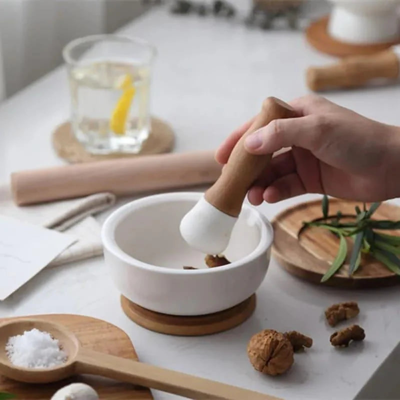 Pilão e Macerador de Cerâmica com Base de Madeira para Cozinha Lenogue Pequeno