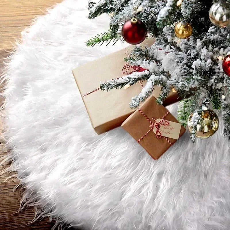 Saia para árvore de Natal Redonda Plush Neve Branca Lenogue Branco