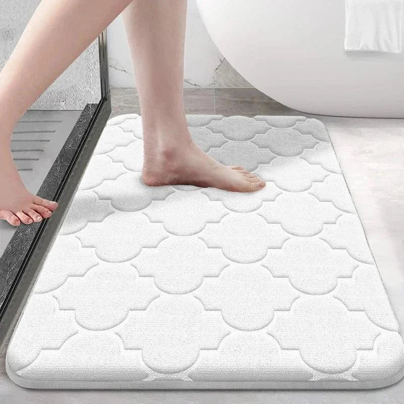 Tapete de Veludo Coral Antiderrapante Absorvente para Banho Lenogue Branco / 40 Cm x 60