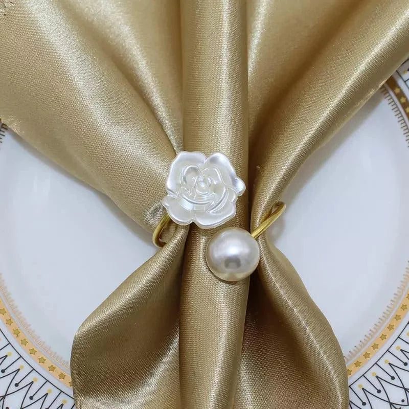 Anéis para Guardanapo Metálicos com Flores Pérola para Mesa Lenogue
