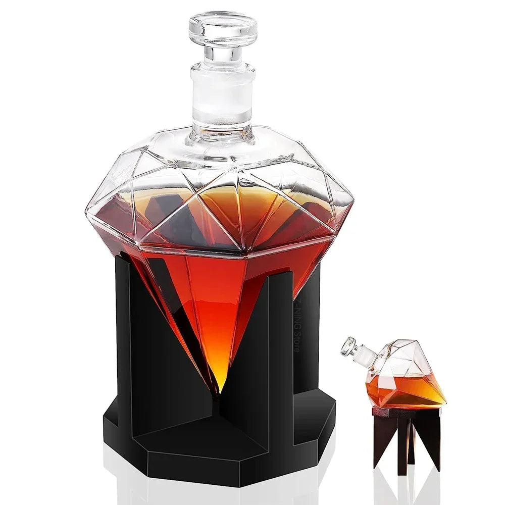 Decanter de Vidro em Formato Diamante com Suporte de Madeira Lenogue
