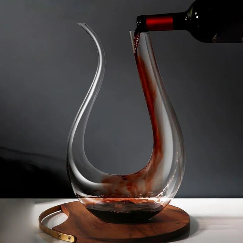Decanter de Vinho de Vidro em Formato de Cisne 1500ml Lenogue